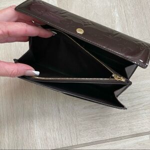 Louis Vuitton Patent Alma Vernis Wallet